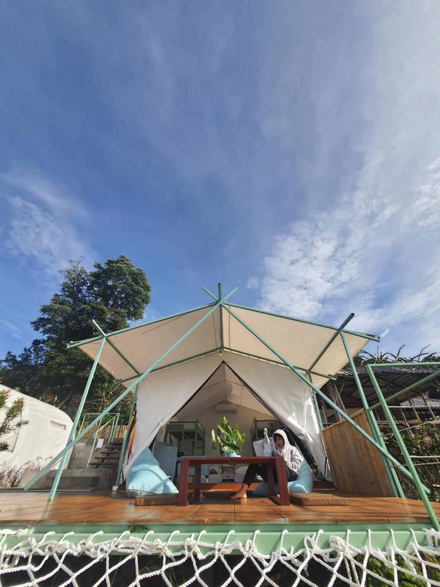 Tenda mewah Tepas Glamping Bandung